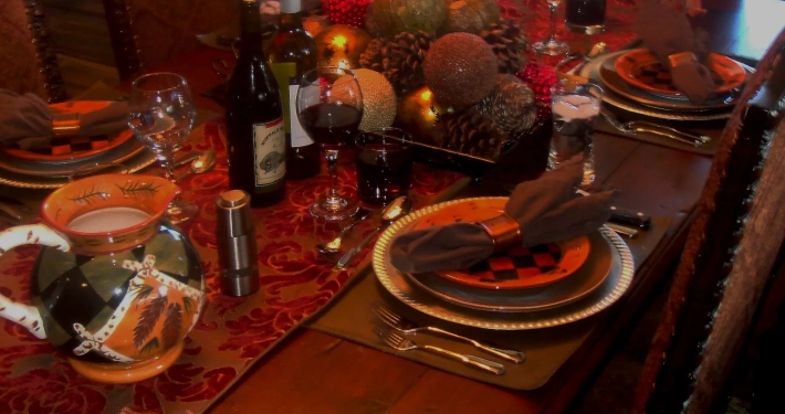 Set The Perfect Thanksgiving Table by: Jackie Taylor